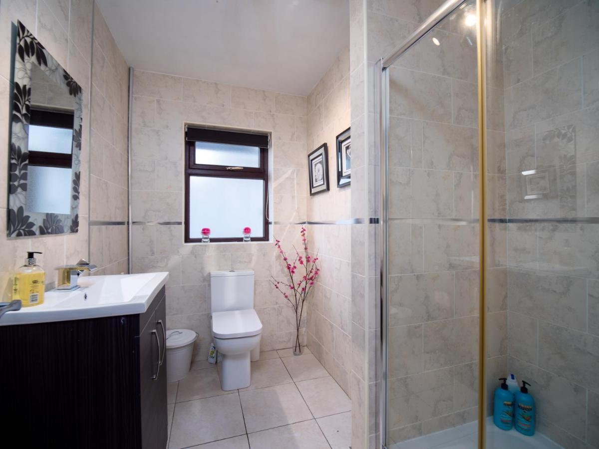 Apartment A Fourteen *